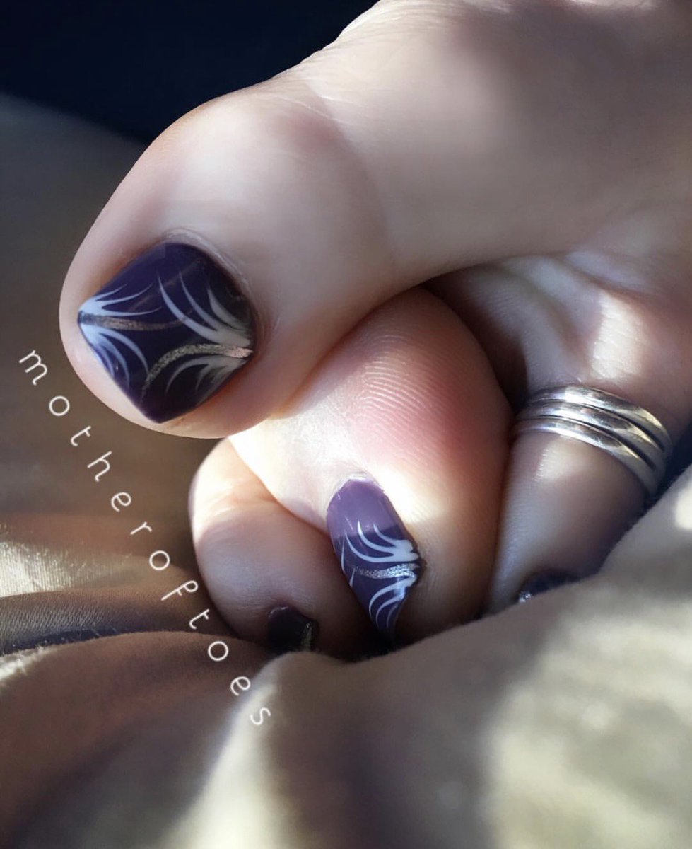 Feet lover (@adoreurfeet) on Twitter photo 