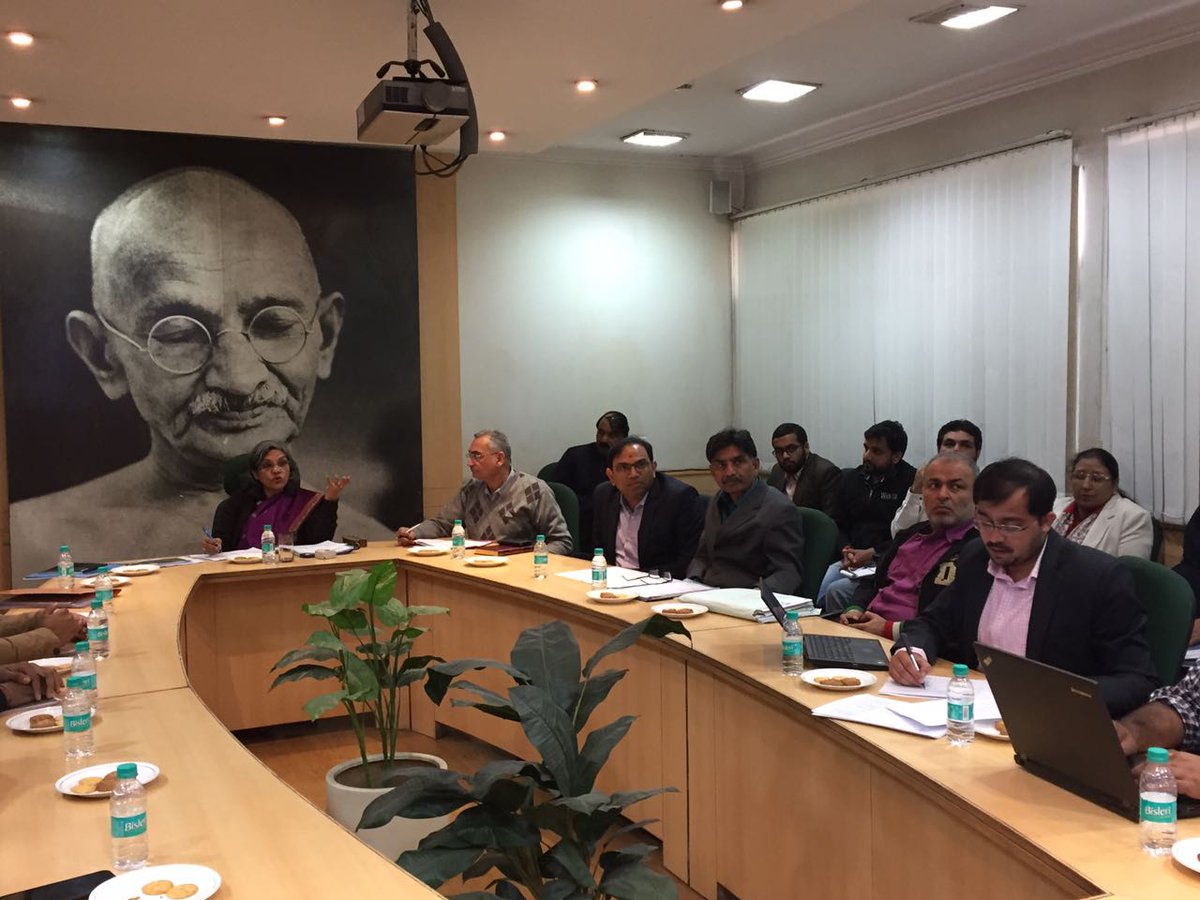 MOFPI_GOI's tweet photo. Joint Sec., FPI, chairing a review meeting of Cold Chain Projects today.
#TransformingFoodProcessing #ColdChain #ColdStorage #PerishableFood https://t.co/kNj3P9U5CC