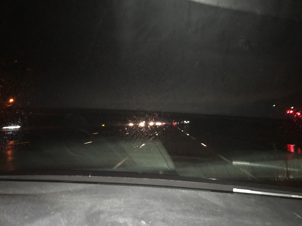 10NewsRBianco's tweet photo. Raining ☔️ again on the 15 near Escondido @10News #BreakingWeatherAlert https://t.co/sNQ8icKm5c