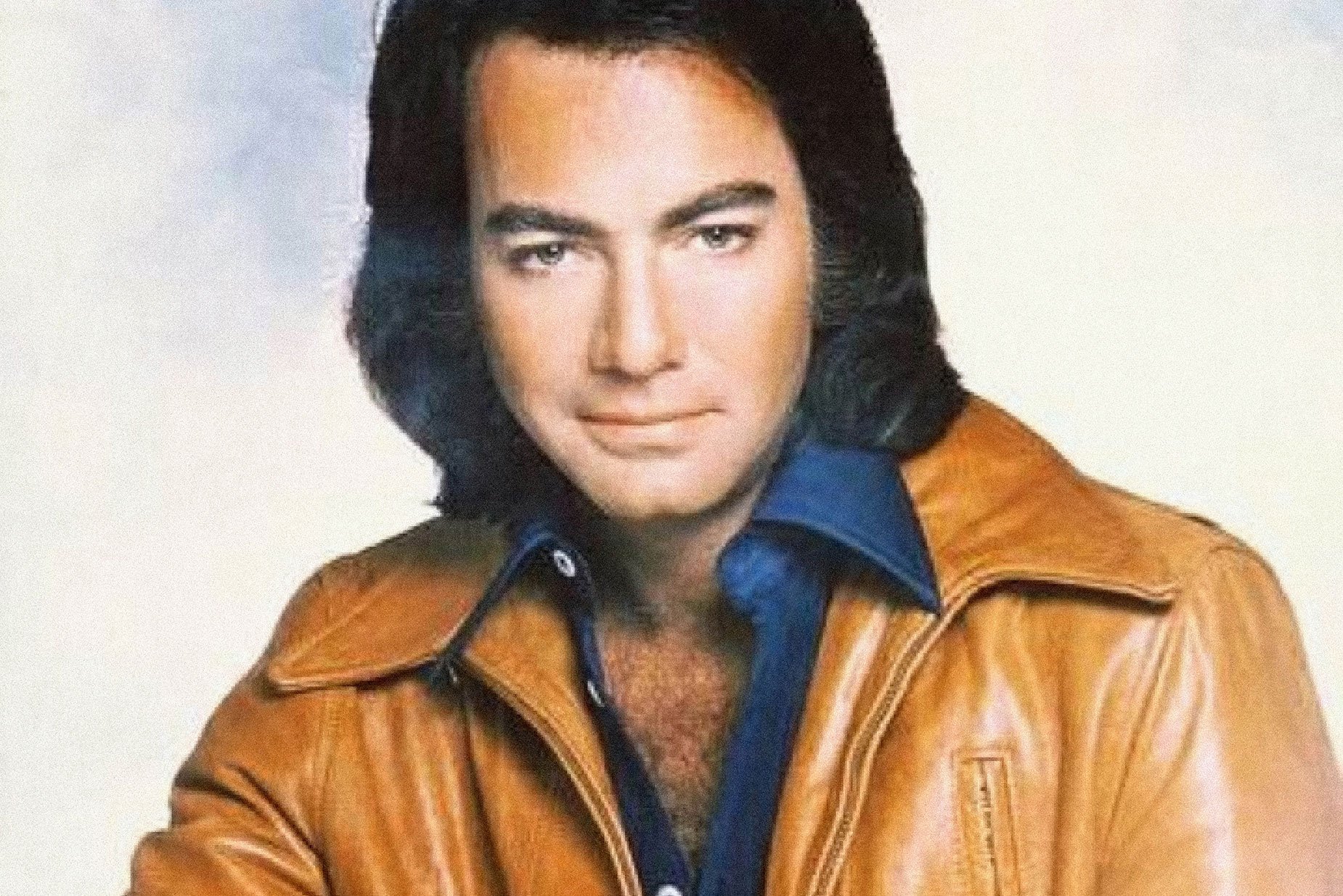 Happy  Birthday  Mr  Neil Diamond!

Neil Diamond - Girl You\ll Be A Woman Soon
 