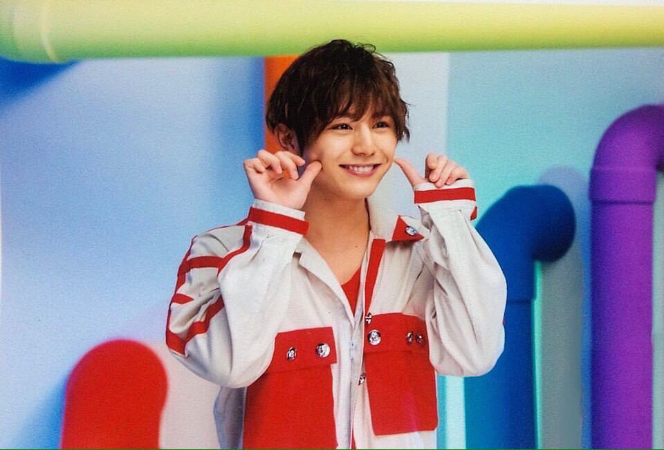 JUMPing_0924_'s tweet photo. 【衣装だけで曲が分かるか?!】
#わかった人RT
#とびっこさんRT
#気になったらフォロー https://t.co/DyYdhirNVI