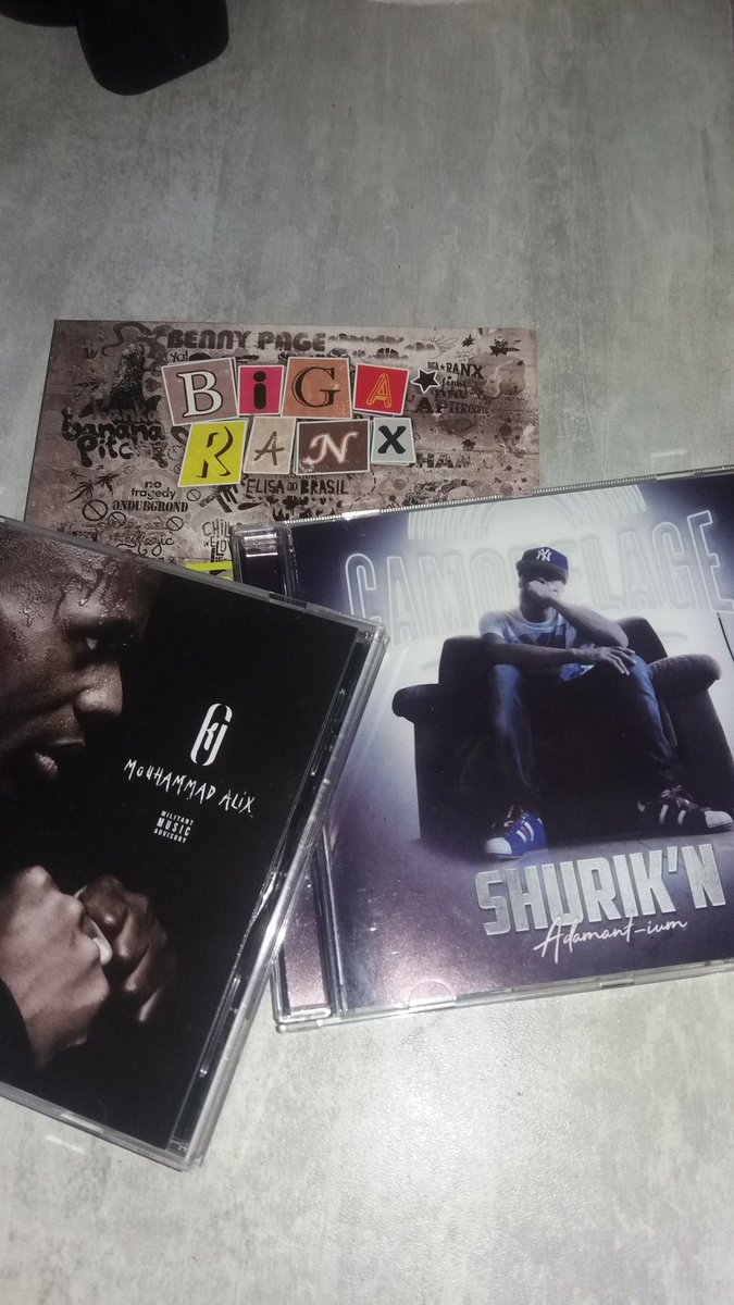 @Narcissik13 <a href="/Djamst40Sisi/">djams</a> Bon app à vous aussi 😆✌ Là c'est parti pour du gros gros son avec <a href="/KeryJames/">KERY JAMES</a> <a href="/ShuriknIAM/">Shurik'n NouvelAlbum</a> et Biga Ranx 😆😆😜