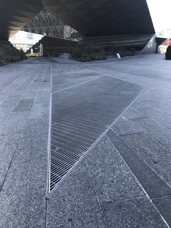 IeronimakisInox's tweet image. #stainlesssteel #custom #heavyuse #weldedscreens #industrial #architectural #Geneva #JTI @IeronimakisInox #ventilationsystem #architecture