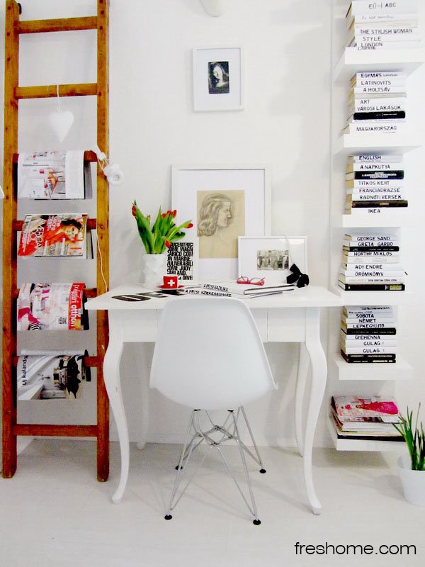 likhainterior's tweet photo. Like this one when wooden ladder can be a place hang on a magazine and make it amazing #updateinterior #interiordesign #workingroom https://t.co/M3FnAdt5Pb