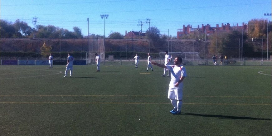#Fútbol #SegundaAficionados Real Aranjuez CF B 2 – 2 Escuelas Deportivas de Pinto zigzagdigital.com/not/14065/raul… Raúl Gómez salvó a los pinteños