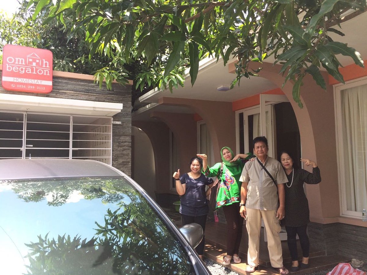 omahbegalon's tweet photo. Terima kasih bu Tika dan keluarga dari Jakarta yang sudah menginap 3 malam di Omah Begalon Homestay. Kami tunggu kedatangannya kembali 😊😊 https://t.co/Lnd49D0sfw
