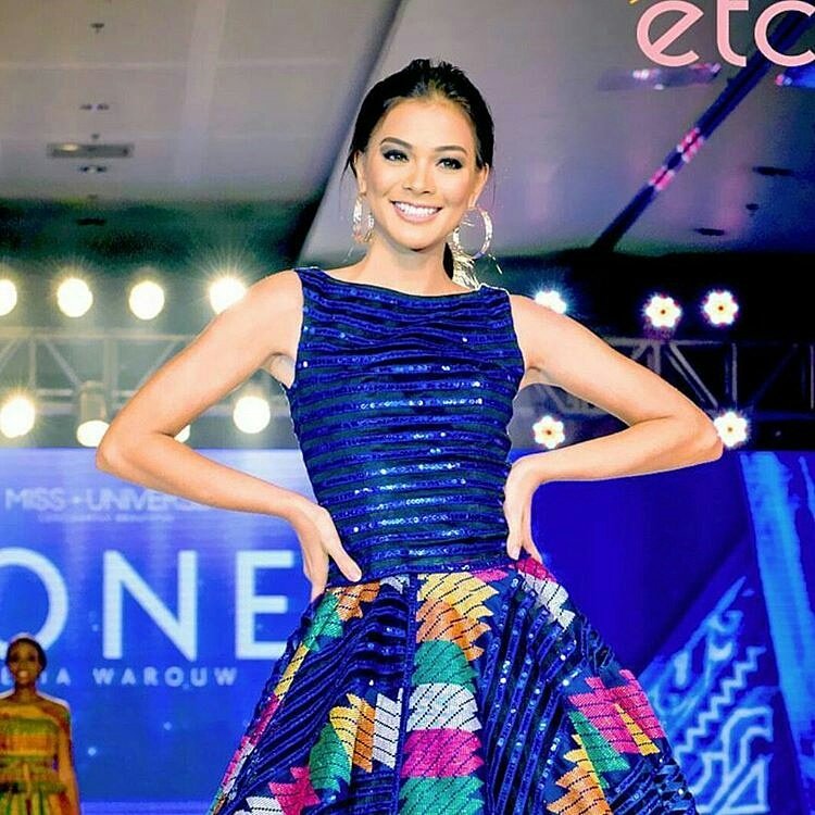 rumpi_pageant's tweet photo. Vote for me, I am your #MissUniverse #Indonesia https://t.co/DHhnxKDO8D