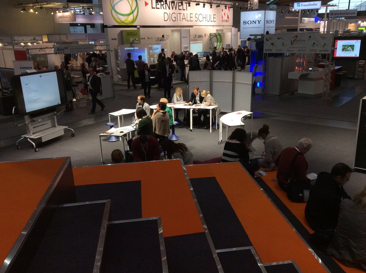 hdmgoeslearntec's tweet image. Die ersten Vorträge sind gestartet! Die ersten Referenten sind bis 13 Uhr in den Panels. #MakeLearningGreatAgain