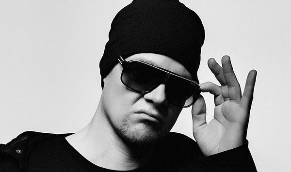 Oral Bee putter det ned 4 ever på Byscenen lørdag 11. feb. Billetter finner du på våre net… ift.tt/2kcwrdX