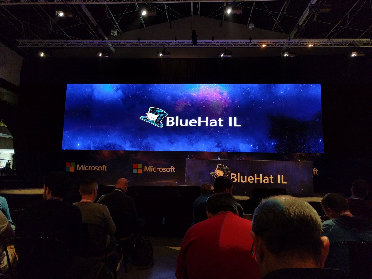 CornFly2011's tweet image. #bluehatil