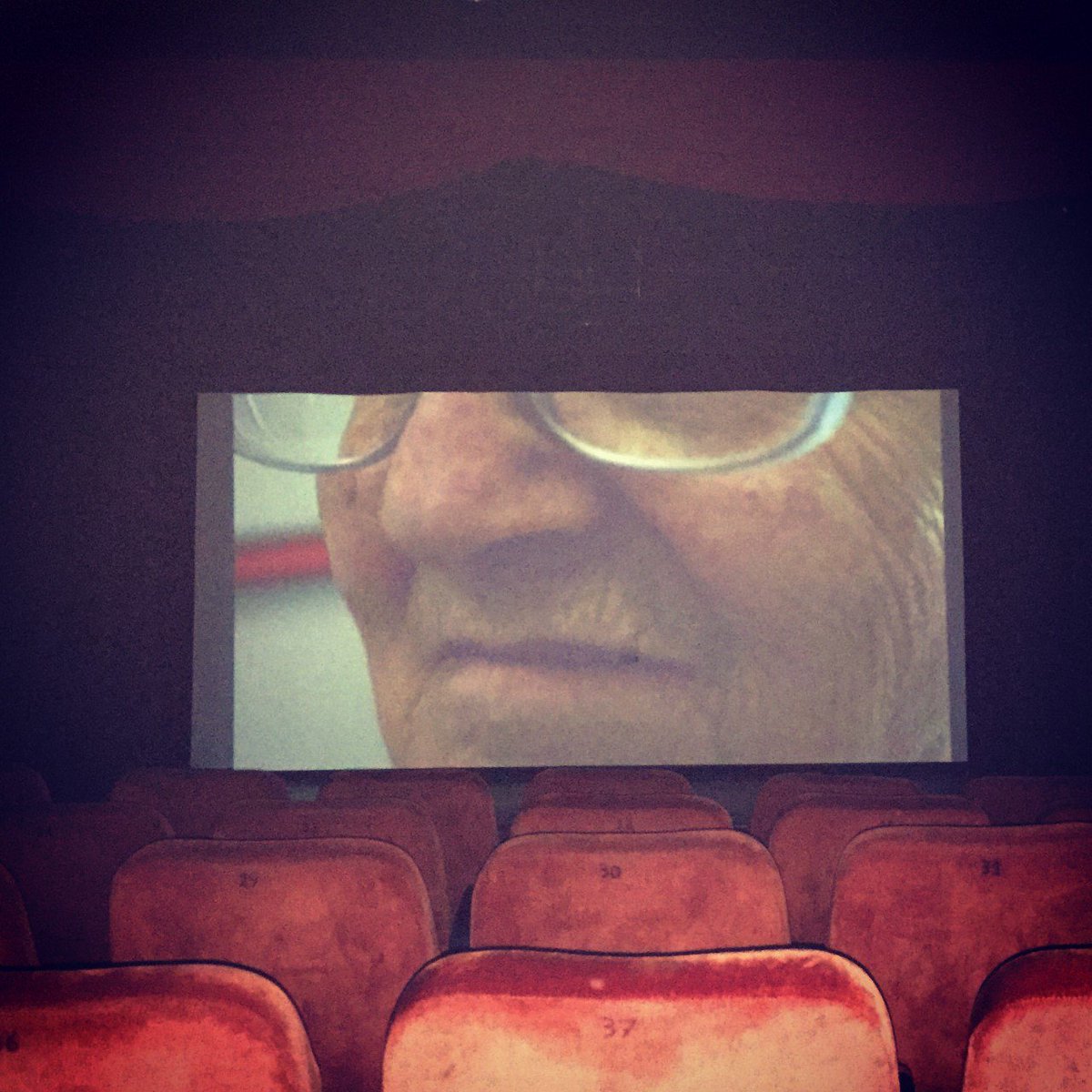 ABoutdeFilm's tweet photo. Prima proiezione interna di #Alzheimerinlove, lungometraggio di Marie Nurra prodotto da @ABoutdeFilm . #soddisfazioni. Stay tuned! https://t.co/sq1mI36pMq