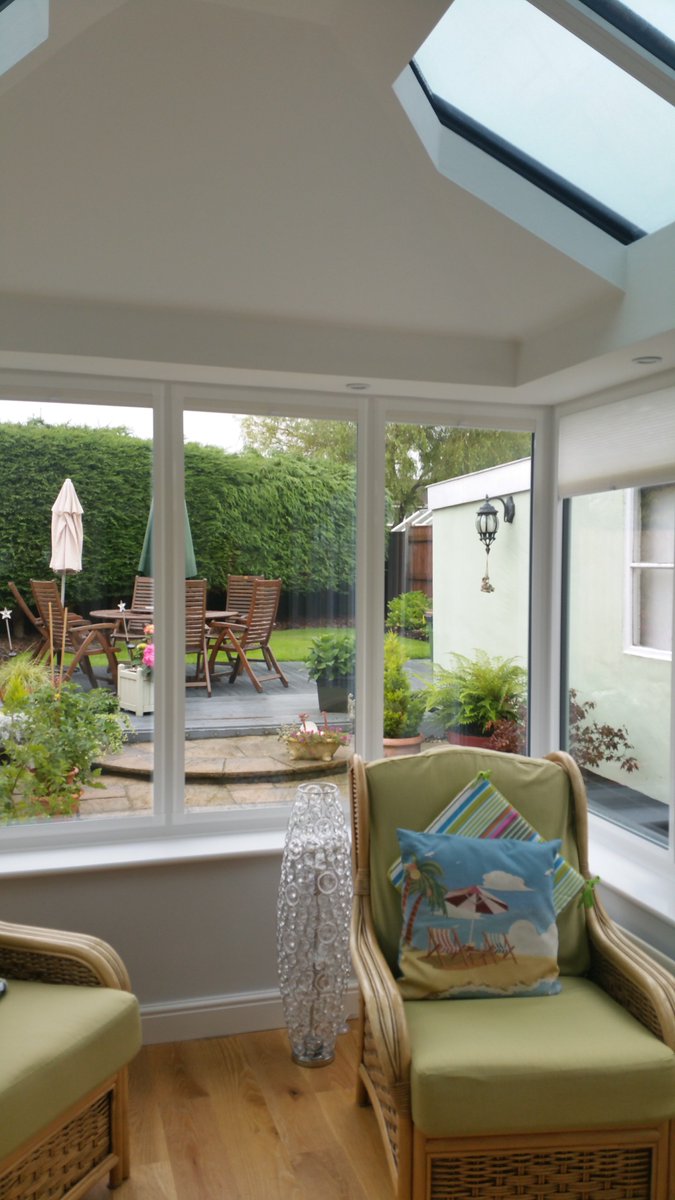 citylivin58's tweet photo. Updating your old #conservatory or a new build #Extension #Realroof tiled roofing system #ultraRoof is extremely thermally efficient https://t.co/iFHZSv5P2s