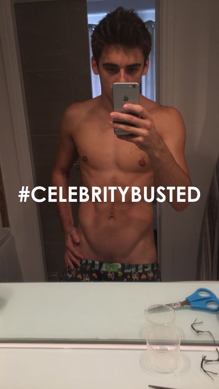 21_968130470's tweet photo. Adoro um nudes de famosos e atletas!!! #FitMan #AtleticMan #Twinks #Novinho https://t.co/i1tEK302dd
