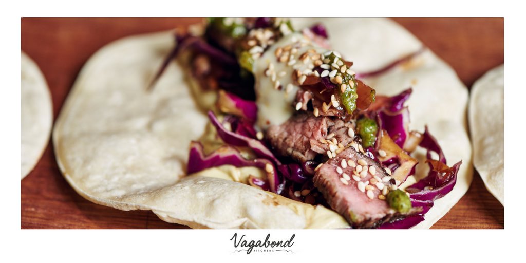 VagabondCPT's tweet photo. #Corntaco topped with #searedbeef, #avocadocreamcheese, #pickledginger and a #redcabbagesalsa. https://t.co/1WnJu5WNMJ