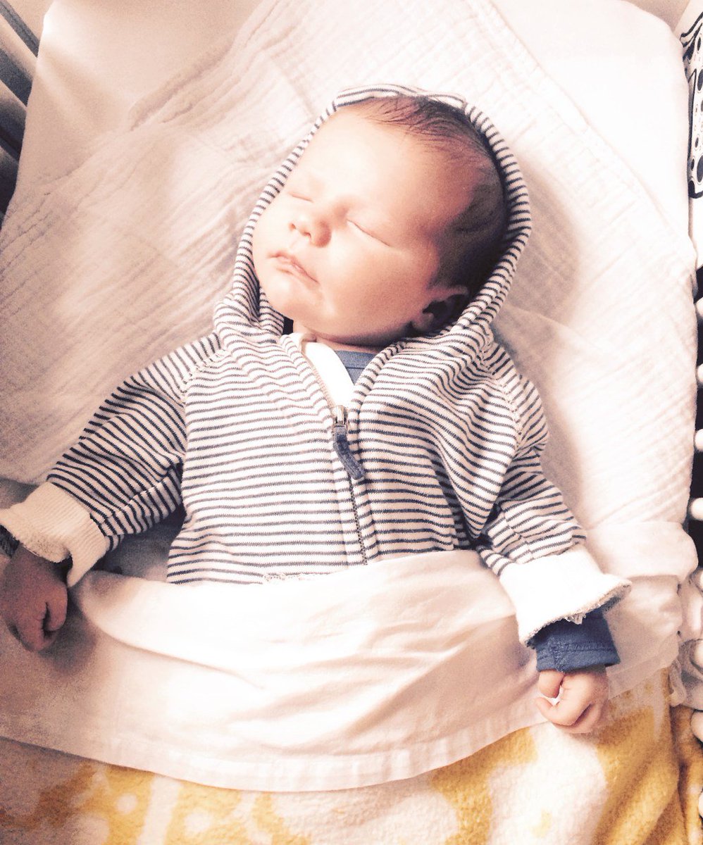 DesignClaud's tweet image. Zoals met wel meer dingen hoor je vaak van tevoren allemaal verhalen maar wil je ze… designclaud.nl/1-naar-2-kids-…