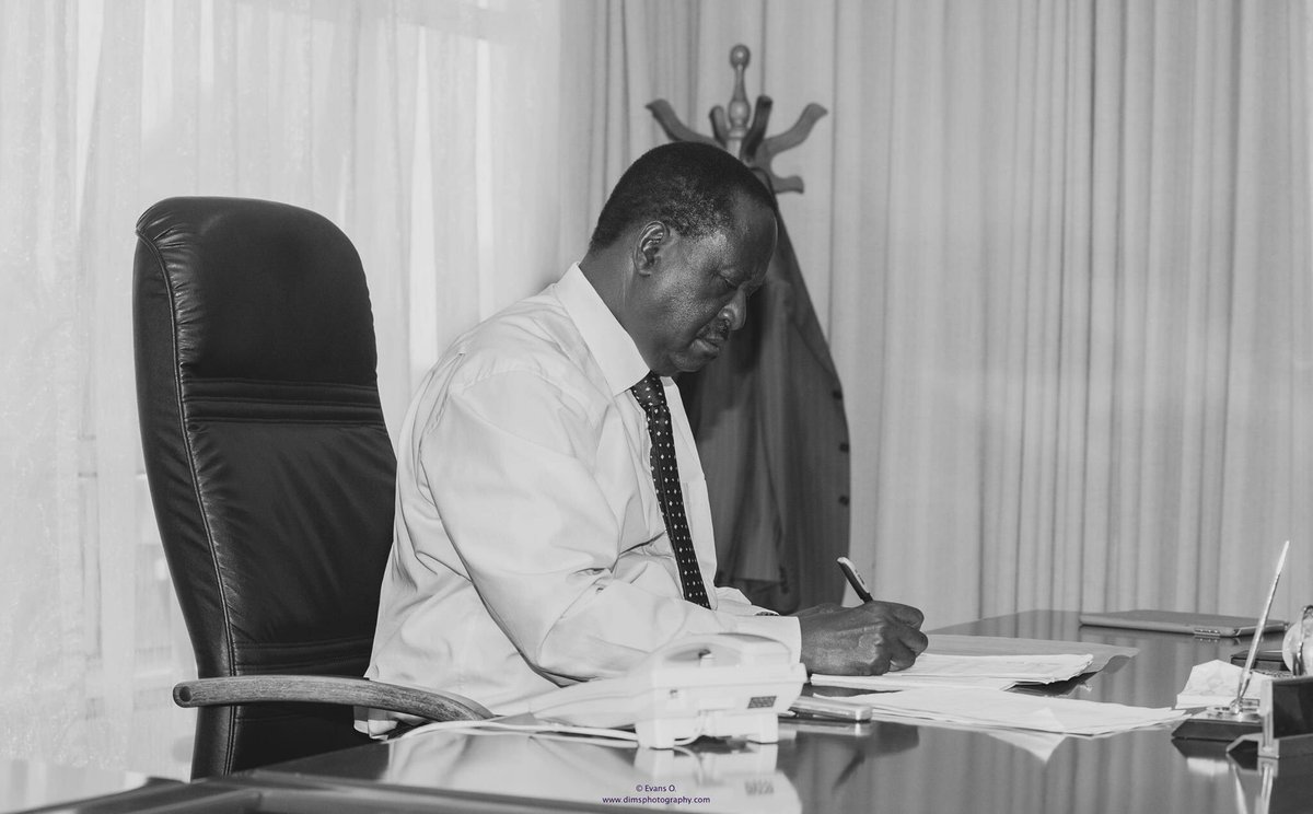 RailaOdinga's tweet photo. We have credible info that the NIS is once again heavily involved in voter registration with the aim of influencing results in August. https://t.co/rwQOSznSBv