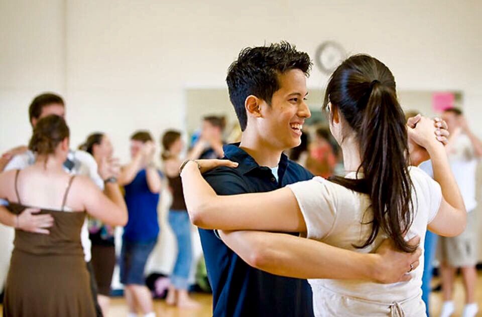 FRIDAY CLASSES Would anyone be interested in an Adult Ballroom &amp; Latin class Friday evening in Otley?
<a href="/CllrJaneDowson/">Cllr Jane Dowson</a> @OtleyRetweets