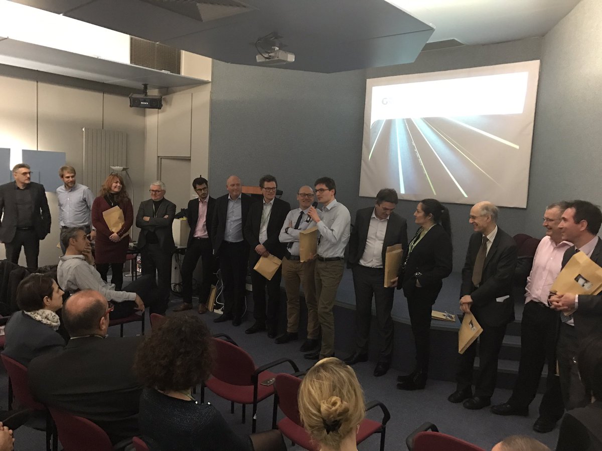 CBuffet44's tweet photo. Coup de chapeau aux digital reverse mentors de @grdf #DTI. Grâce à vous on a beaucoup progressé. #digital #mentoring https://t.co/A6WPz278Si