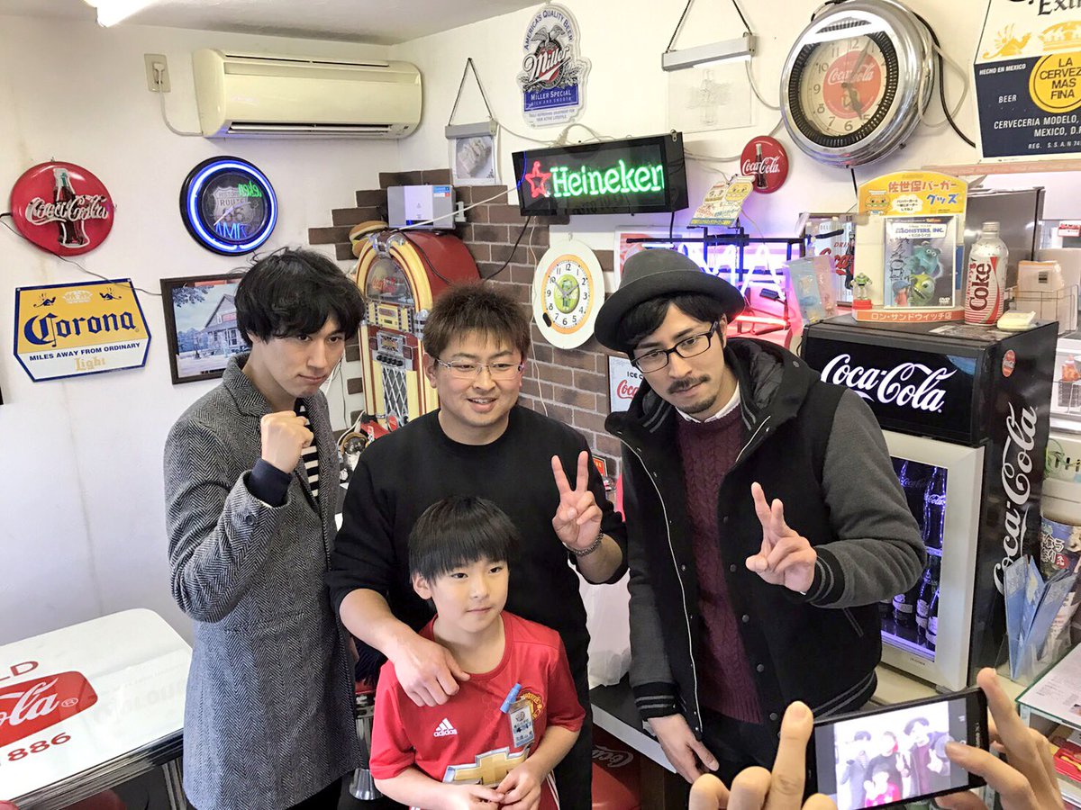 滝田周 ヨジマル ありがとうございました 佐世保を堪能 レモンステーキの レモンド レイモンド さん そして佐世保 バーガーの ロン さん 美味しかった どちらのお店もまたゆっくり来たいなぁ ロンバーガー この大きさは反則です ヨジマル