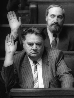 Momma-Son tweet media