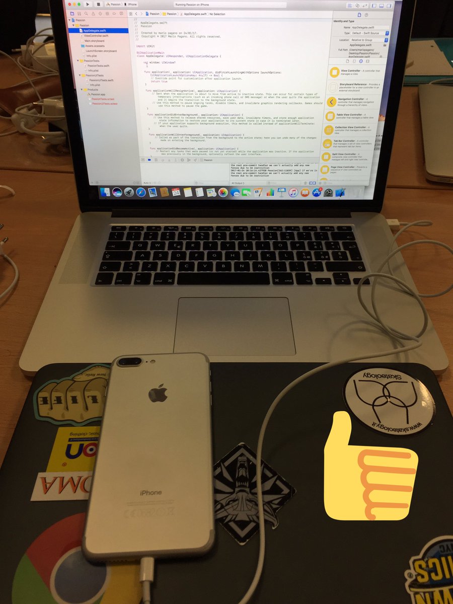 MarioPMPagano's tweet photo. Apple starter kit 🤓 #Apple #iOSfoundation #ios #coding https://t.co/DPeWLgC4MX