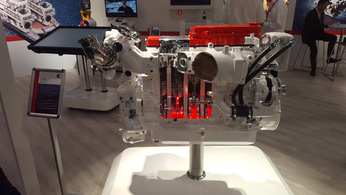 CumminsEurope's tweet image. Check out our beautiful QSB6.7 cutaway on display in Hall 10 / E22 #boot2017