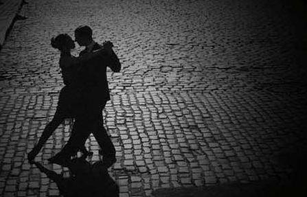 Buen día, #Mendoza!
Paso a #Chile habilitado.

Ateneo de Tango todos los jueves en <a href="/VararteMendoza/">Vararte</a>.

Mas info: mendozaeventos.com/tango/icalrepe…