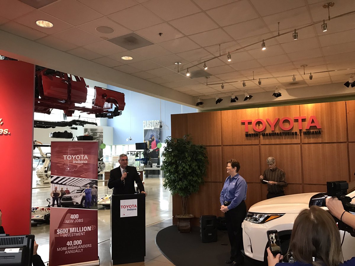 MayorWinnecke's tweet photo. 400 new jobs with a $600M expansion of Toyota's Highlander line! #StrongRegion @Toyota https://t.co/Dw5WrsyzQs