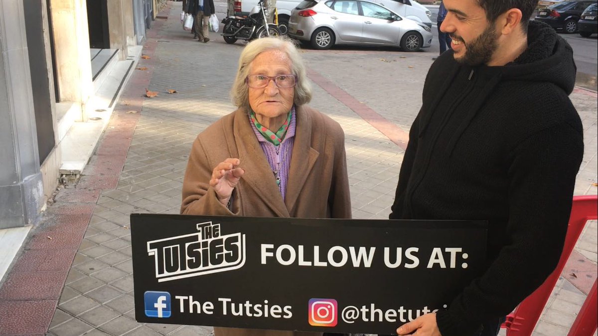 Haz como la señora Paquita!
Síguenos en nuestras otras redes:
Facebook &gt; facebook.com/tutsies/
Instagram &gt; instagram.com/thetutsies/
#music