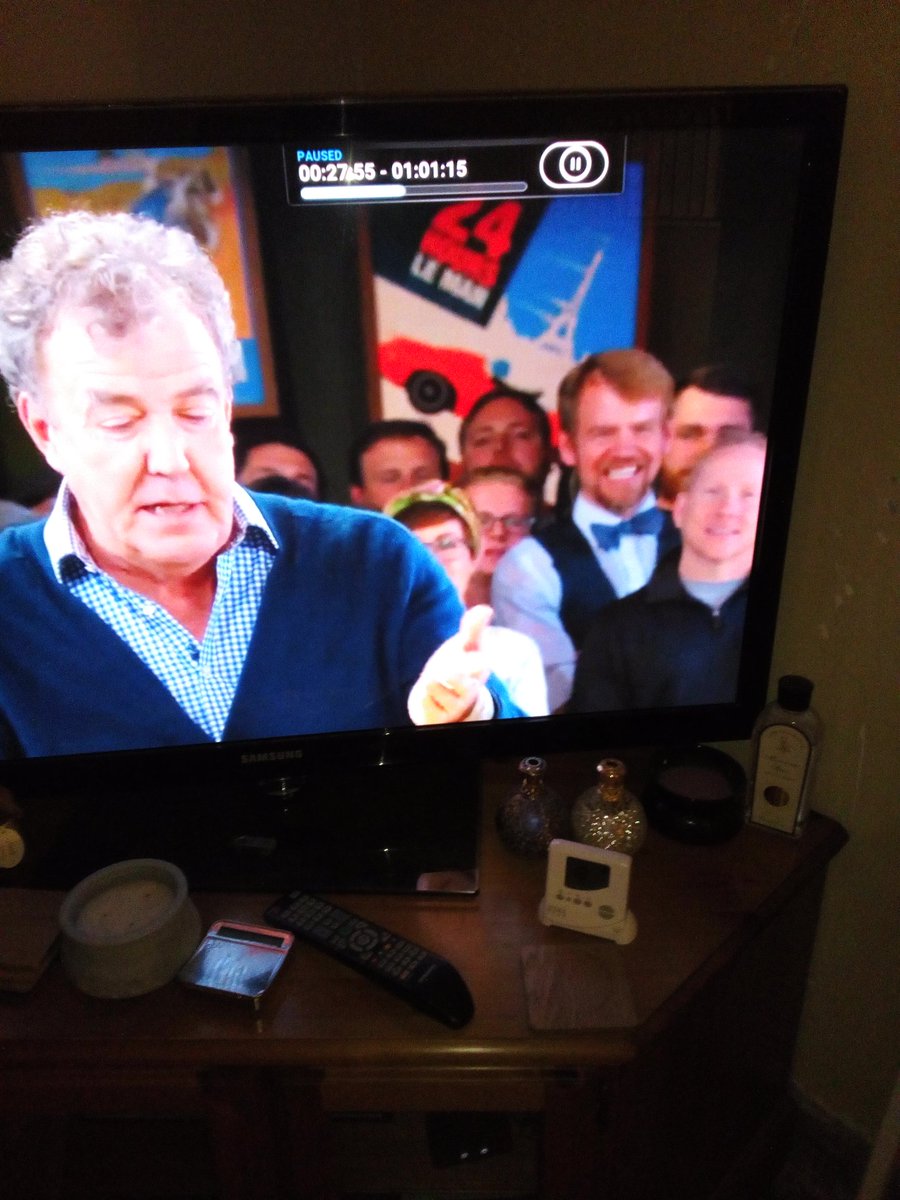 pauljengilly's tweet photo. @JeremyClarkson  @RichardHammond @MrJamesMay @thegrandtour  fella with the dickie-bow never stopped grinning #nashville https://t.co/LTZCfep5bv