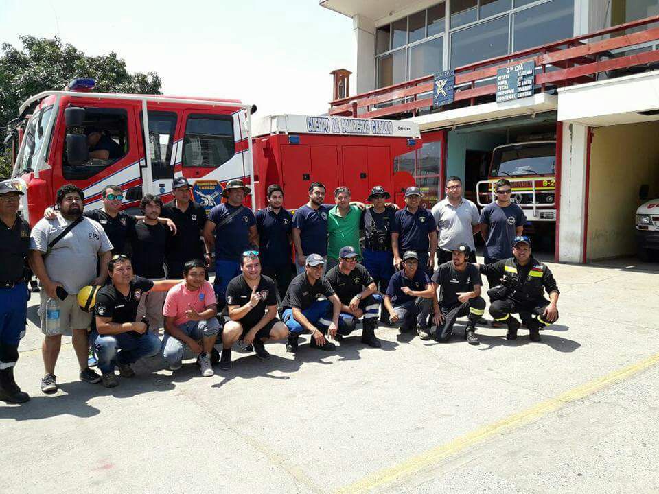 Elliguanocl's tweet photo. Voluntarios de La Ligua, Cabildo y Papudo viajan a esta hora para colaborar en Hualañe, Región del Maule https://t.co/6npfZ1k7I9
