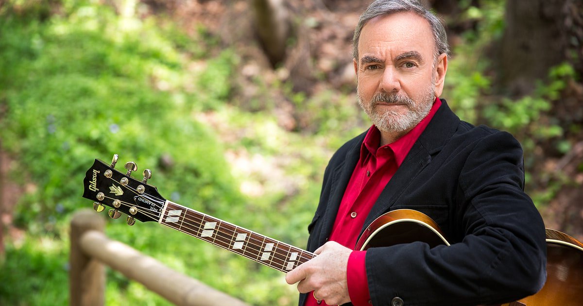 Happy Birthday to the one & only Neil Diamond! 76 years old today & he\s going out on tour this summer! 
