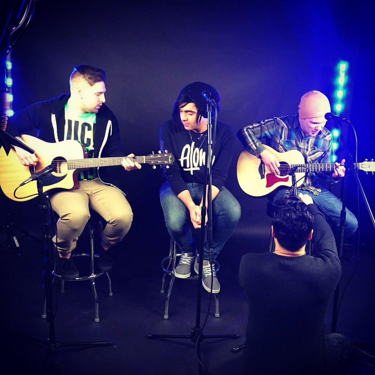 Morning In May tweet media