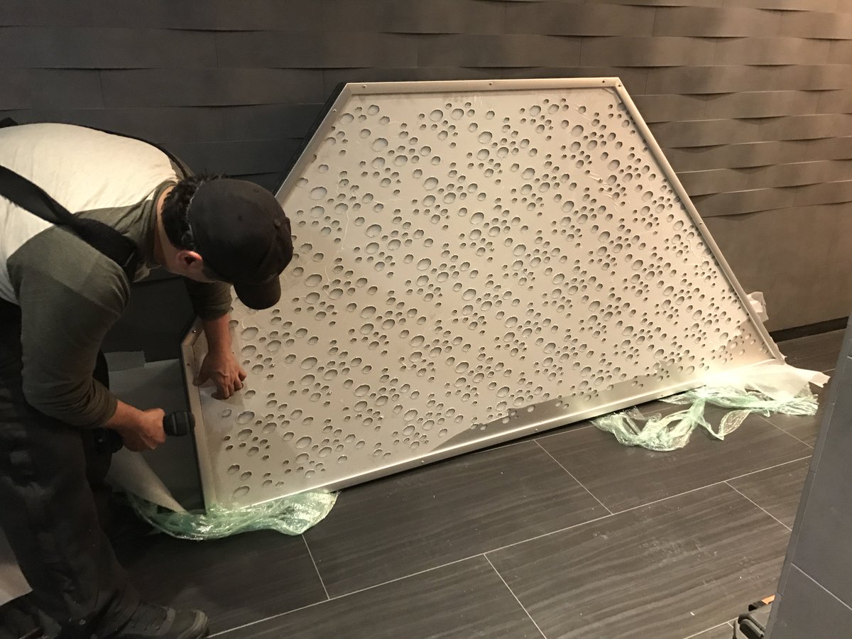 CrudamFab's tweet photo. #CrudamFabrications #CustomMetalFabrication #CustomMetalFab #lightbox #favoriteproject https://t.co/kVzqCd9shj
