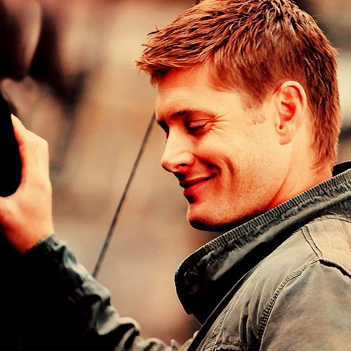 DPalnov's tweet photo. #HappyBdayDeanWinchester  Because your smile will be eternal❤️
#SexyDork #Supernatural #SPNFamily #SquirrelHasBirthday #GetHimSomeBdayPie https://t.co/QyA1Jc6lbt