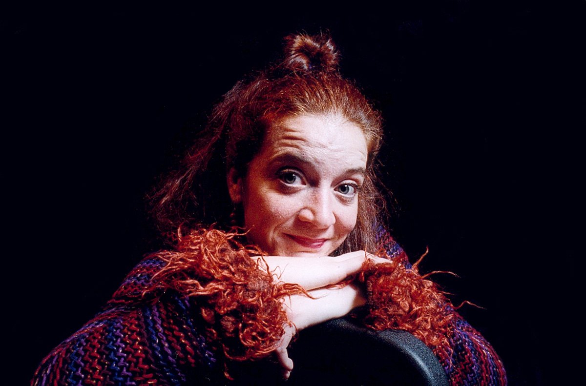 VALLS 

La pallassa vallenca Pepa Plana és l’àngel de la guarda dels migrants a ‘Paradís Pintat’