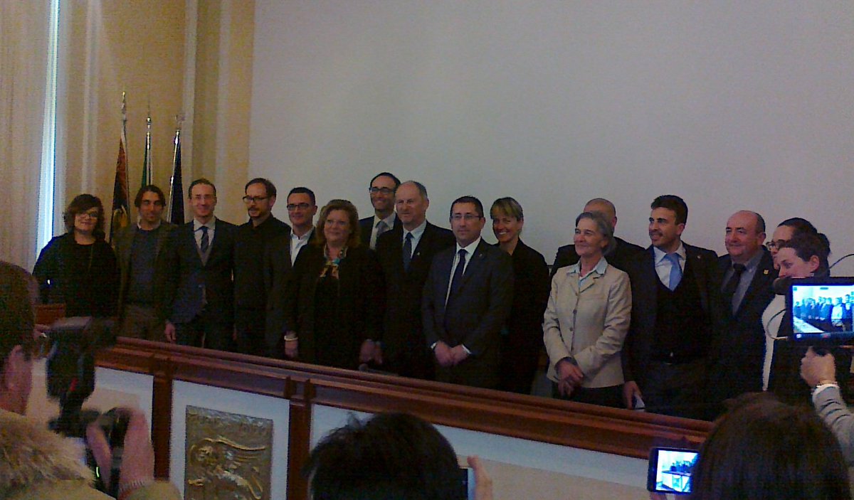ContrattodiFOCE's tweet photo. PRESENTATA OGGI #CONFERENZASINDACICOSTAVENETA che guiderà il @ContrattoCOSTA @RegioneVeneto https://t.co/BtHoknaJ6s https://t.co/xhaDGs39gK