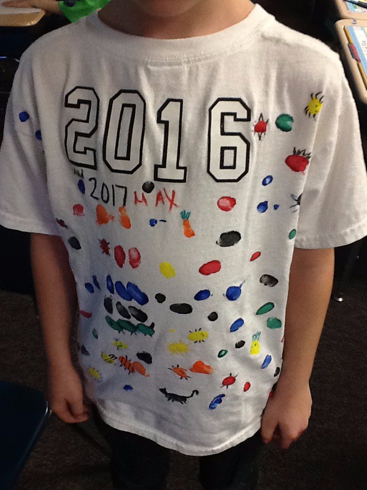 HudgensHarbor1's tweet photo. Happy 100th day of school! First graders are 100 days smarter and Miss Hudgens survived! @ikepride @usd207 https://t.co/0X8Q4zO5Qa