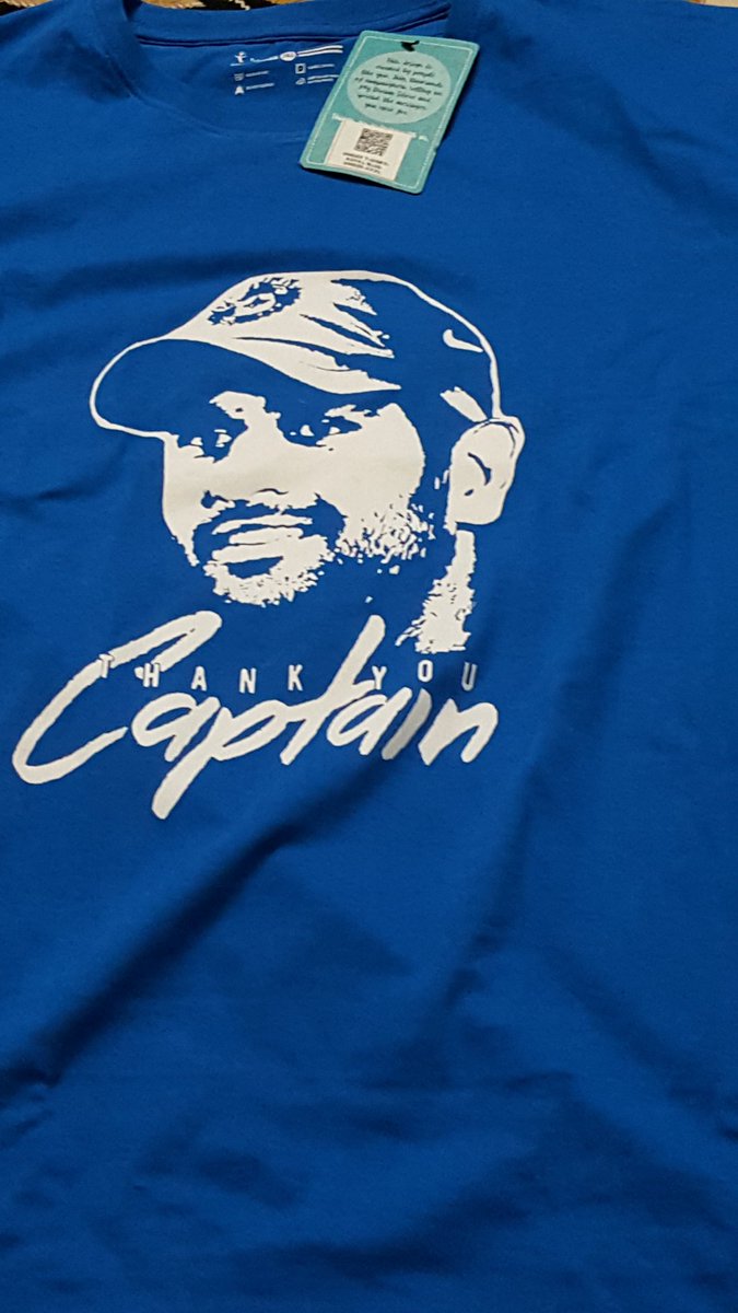 blueaquarian123's tweet photo. @msdhoni delighted to receive my latest t-shirt Sir. One of quite a few msd shirts I've got! #mydreamstore https://t.co/tQfeCXkUPo