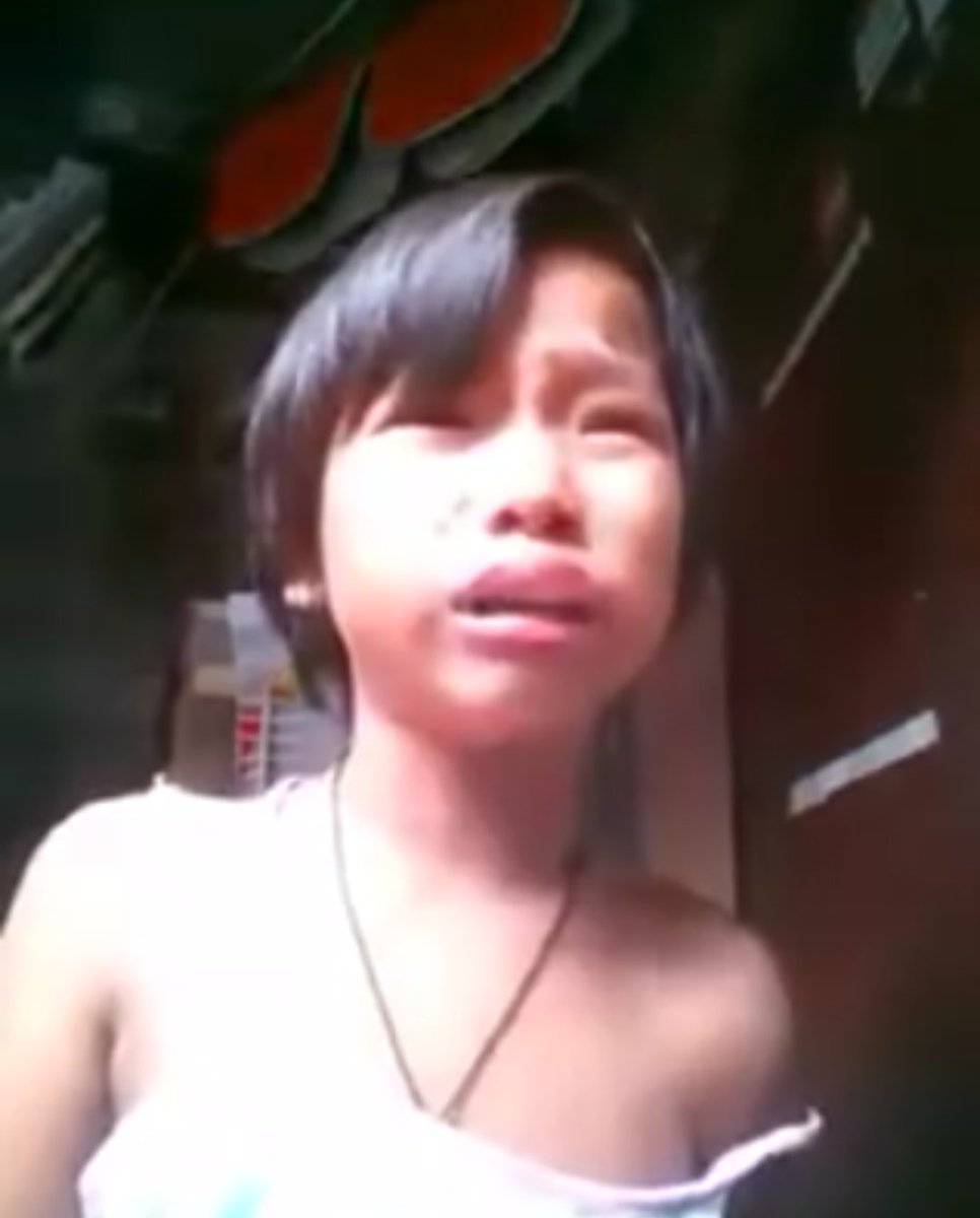EngStudentsMNL's tweet photo. When taking a break from review and someone tells me "mag-aral ka na nga!",
"kaya ka bumabagsak eh!"

Me: Nagaano lang ako dito, paepal! https://t.co/Yimg3qTxrG