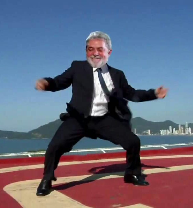 taviao's tweet photo. Filme bom msm seria LU LA LAND: Cantando Delações https://t.co/tTQpcvJKlu