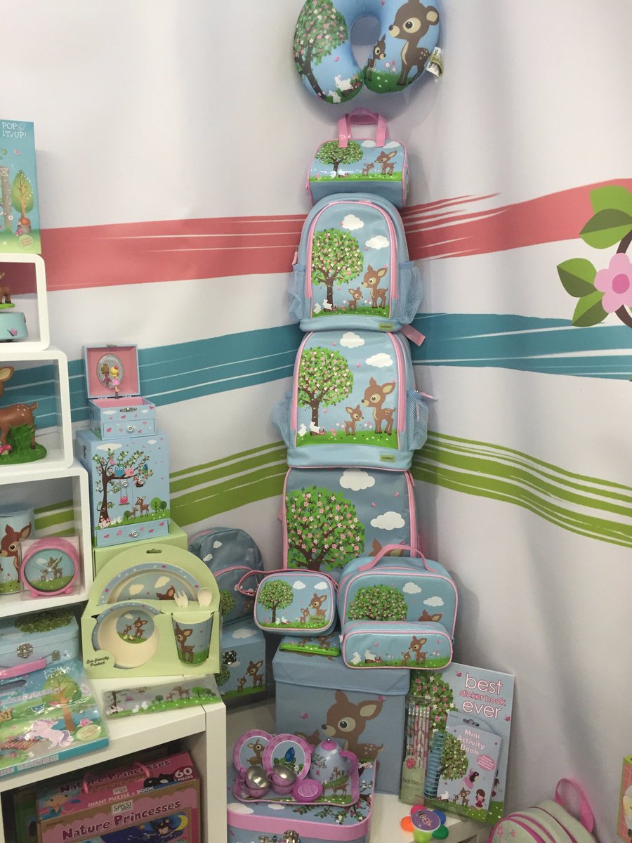 MarresaToys's tweet photo. Our new Woodland 2017 range @BobbleArtUk @toyfairuk #BobbleArt #Australiandesign #woodland #2017range #ToyFair2017 #StandGH4 #OlympiaLondon https://t.co/XhUB1xj1Xx