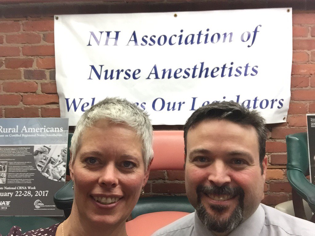 lisa_sull's tweet photo. #CRNAWEEK2017 #NHCRNASRock! https://t.co/3JQuufoxpn