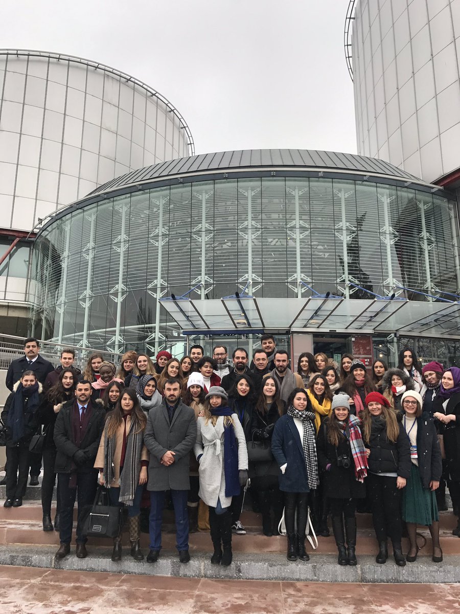 BAU Hukuk Fakültesi Uluslararası Kurumlar programı kapsamında, öğrencilerimiz Avrupa İnsan Hakları Mahkemesinde <a href="/BAUHukuk/">BAU Hukuk Fakültesi</a>