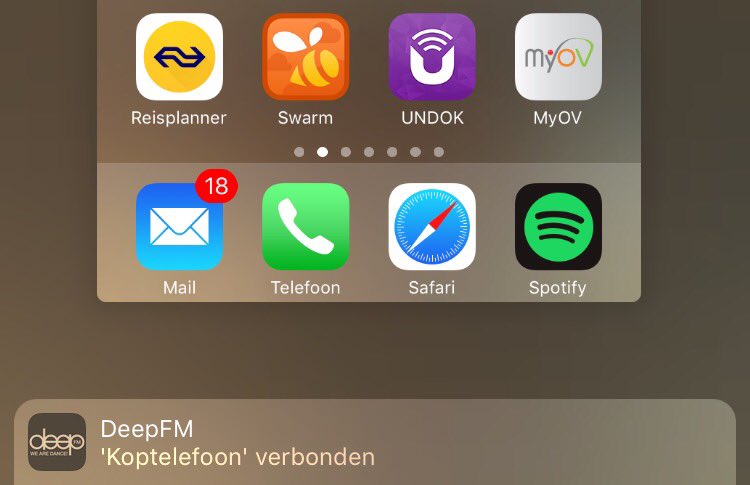 alexscooter's tweet photo. Verbonden met de @DeepFM #app voor de laatste 2 uur van de #werkdag !! #dance #radio #online #deepfm https://t.co/YZ8ldQIYgw
