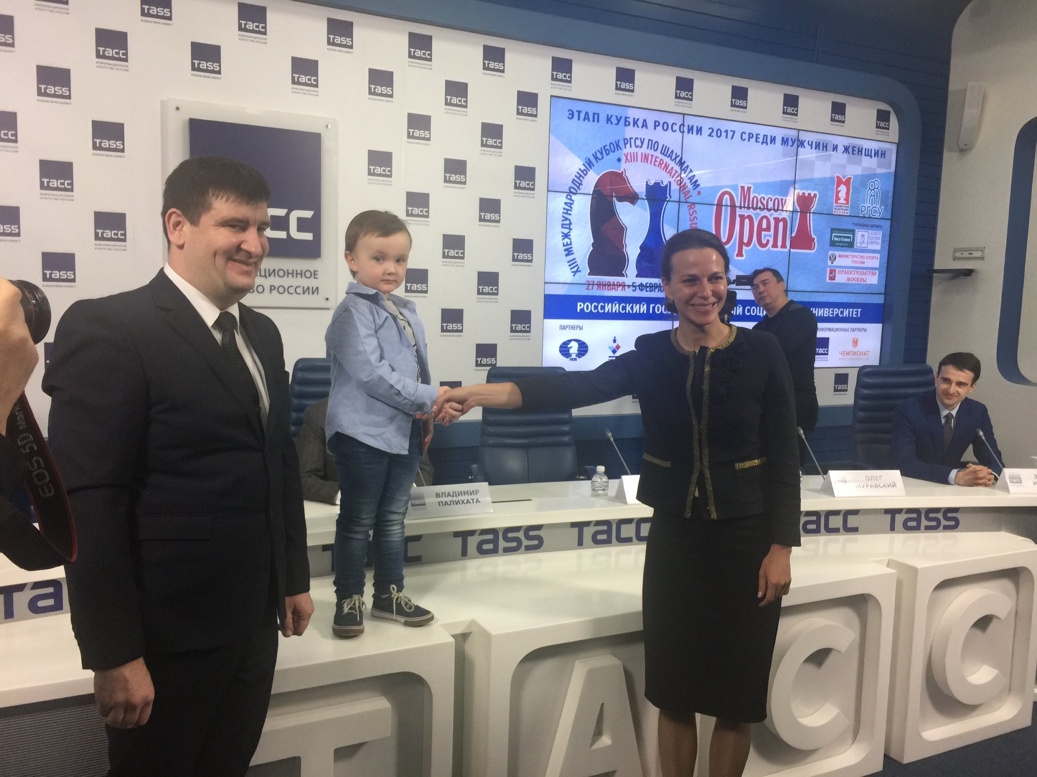 Артем Ахметов шахматы