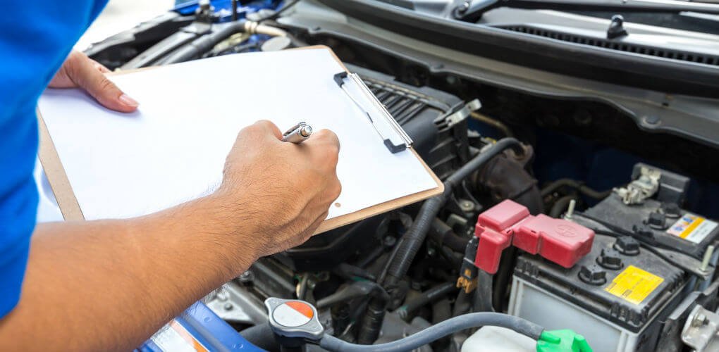 AASouthAfrica's tweet photo. Your car needs a service, you don’t need to be ripped off. Read our latest blog here...https://t.co/1DWI5Agobb #AABlog #CarService https://t.co/9An5RJxknq