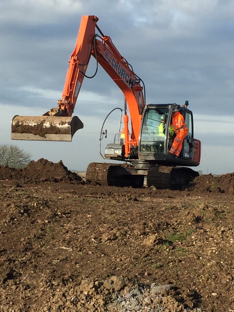 MJChurchLtd's tweet photo. @DiddySlider on an excavator https://t.co/NvX66xQfDn