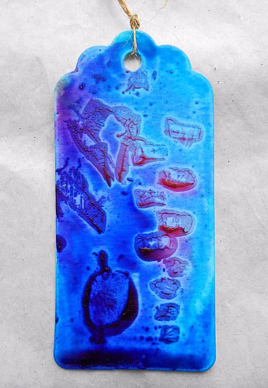 Type4Arts's tweet photo. Mixed media abstract gift tags titled 'Electric Grid' https://t.co/LkbDVWkgZ9 #GiftTags #craft #mixedmedia #abstractart #mixedmediaartist https://t.co/O4dFpK6M9X