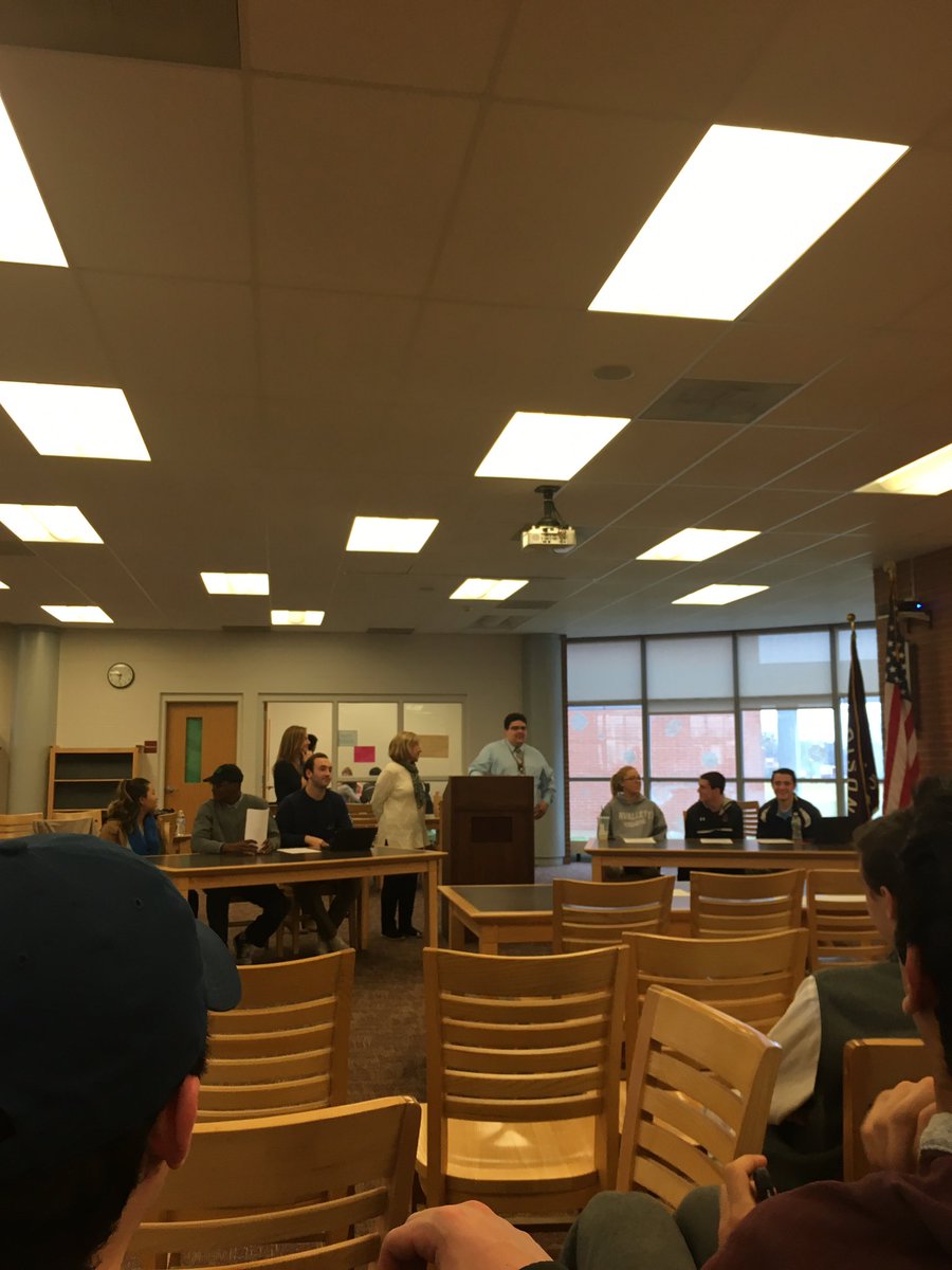 rsullivan299's tweet photo. Upset of the semester #mhsdebate https://t.co/MIL5j8Qk0J